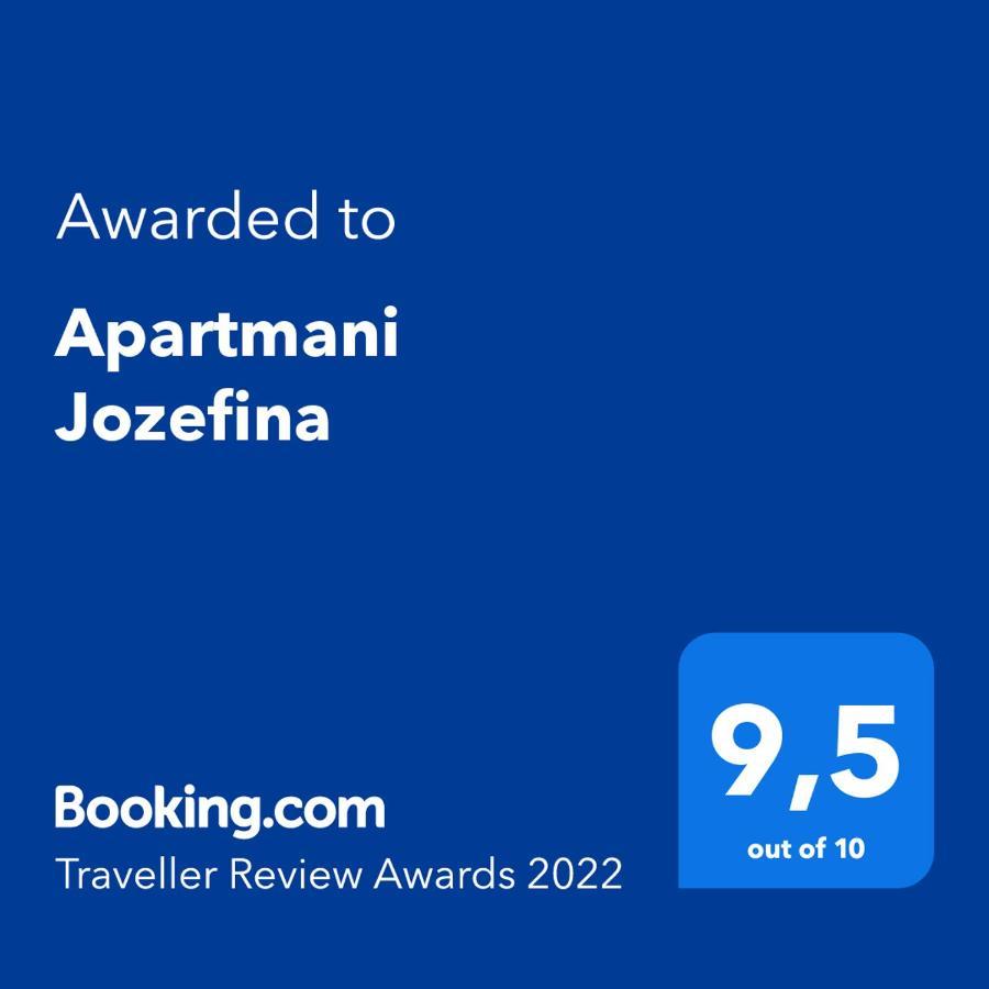 Apartmani Jozefina 奥米沙利 外观 照片